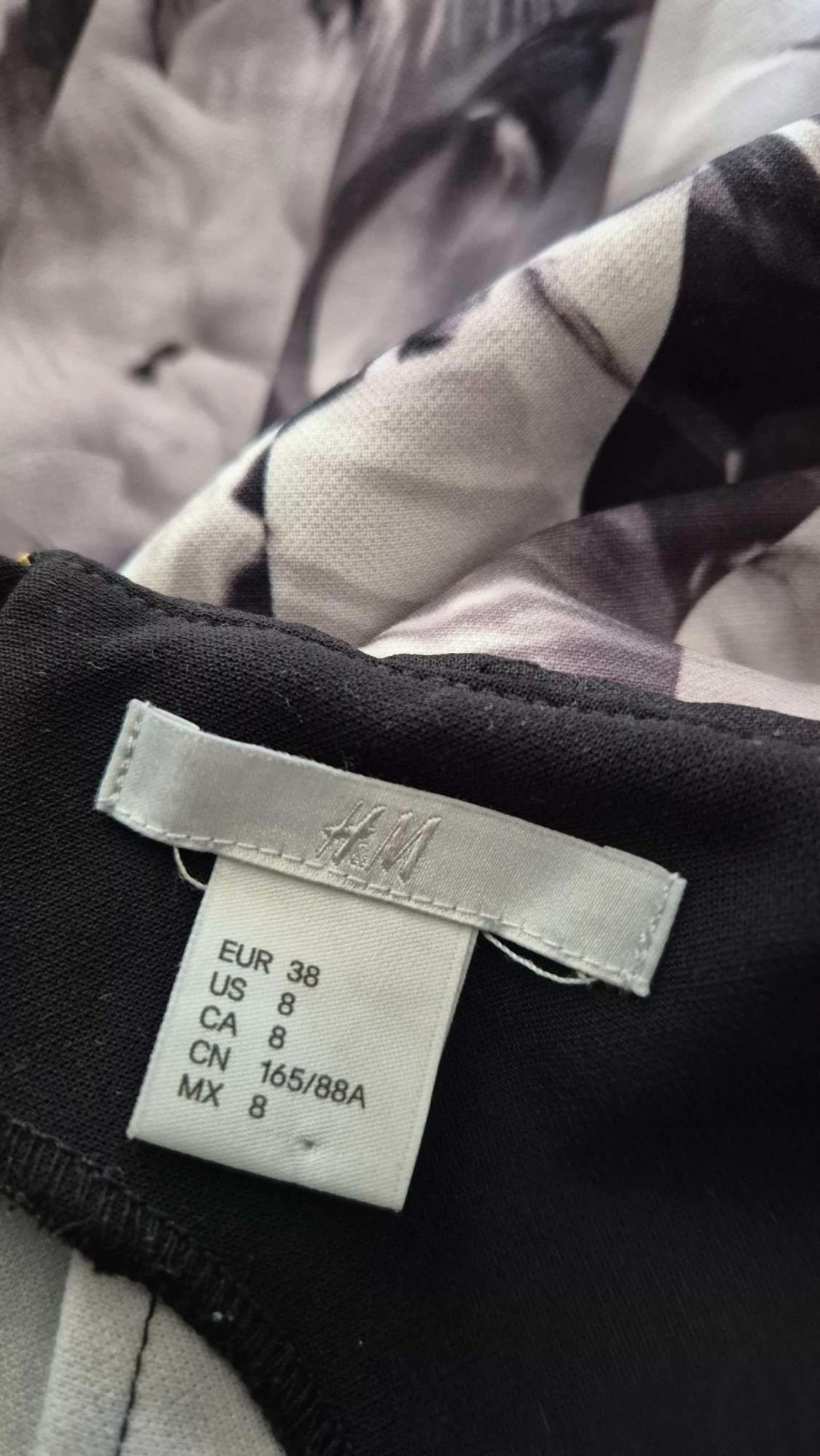 H&M bloemenjurk zwart en wit – Maat 38 – photo 6